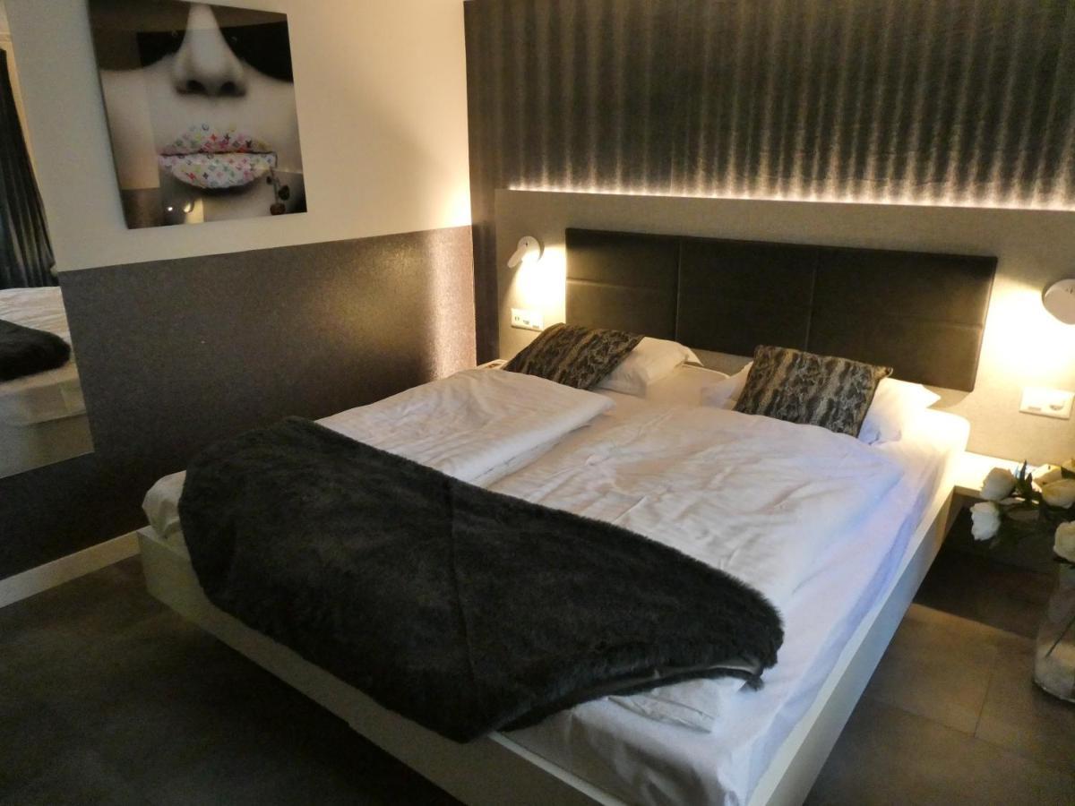 Central & Elegant Apartments,Partially With Fireplace, By Zermatt Rental Zewnętrze zdjęcie