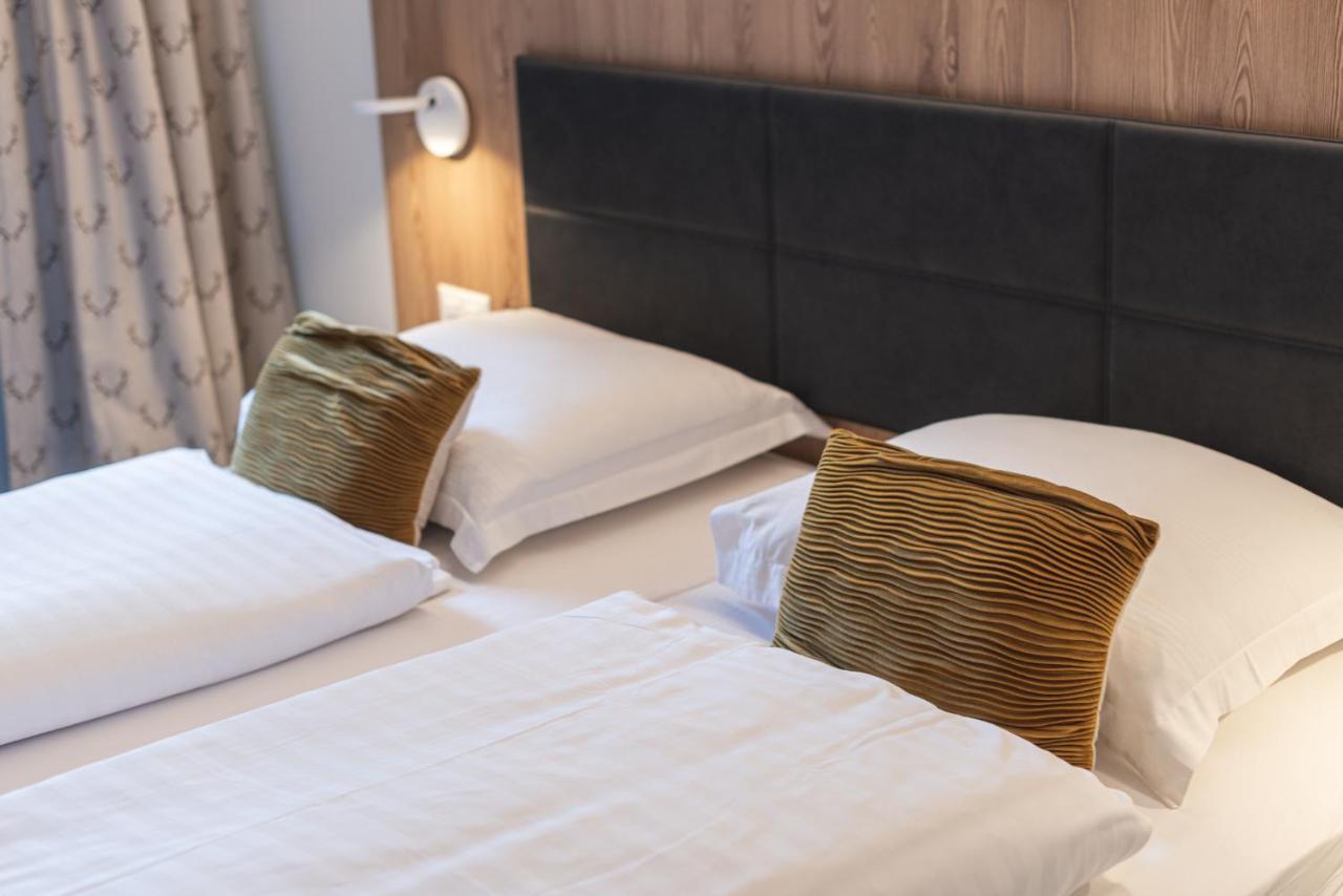 Central & Elegant Apartments,Partially With Fireplace, By Zermatt Rental Zewnętrze zdjęcie