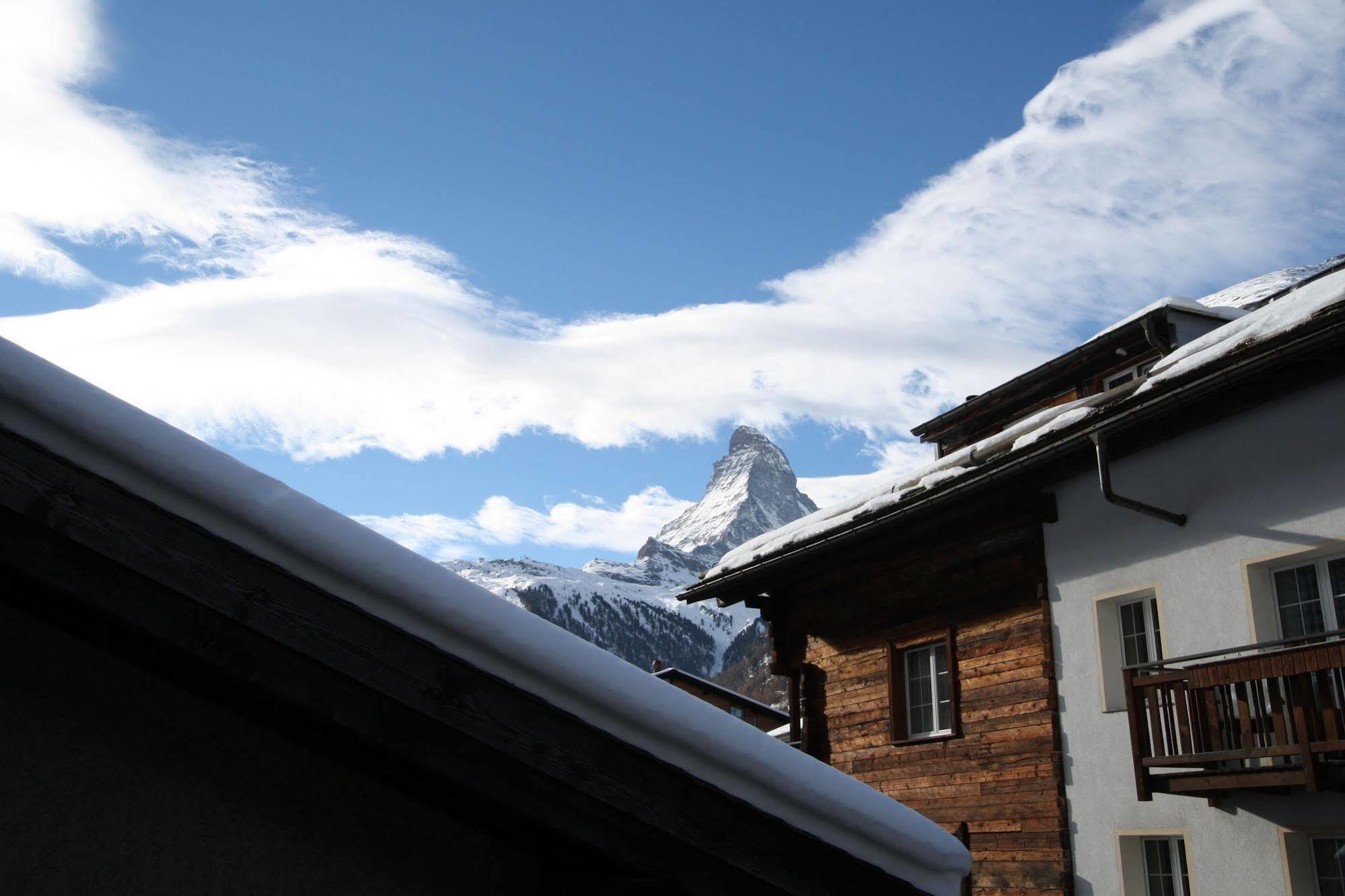 Central & Elegant Apartments,Partially With Fireplace, By Zermatt Rental Zewnętrze zdjęcie